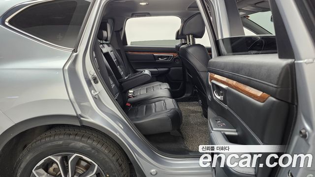Honda CR-V 2021 — photo 17