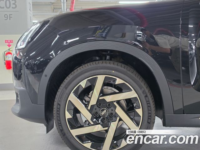 Mini Countryman 2026 — photo 4