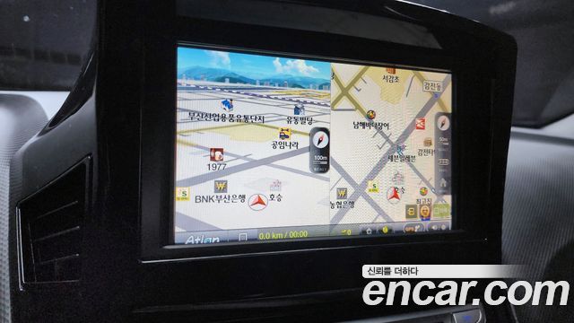 Hyundai Accent 2011 — photo 12