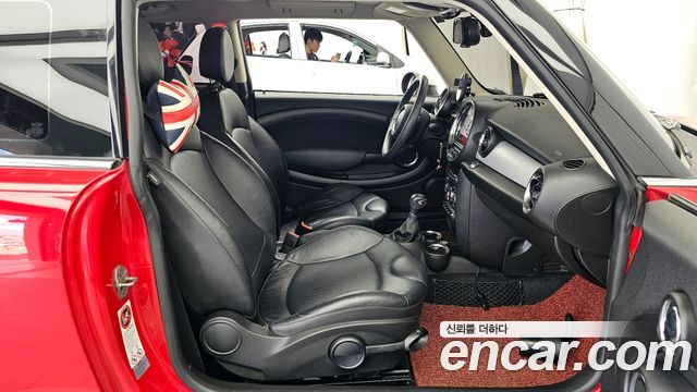 Mini Cooper 2011 — photo 11