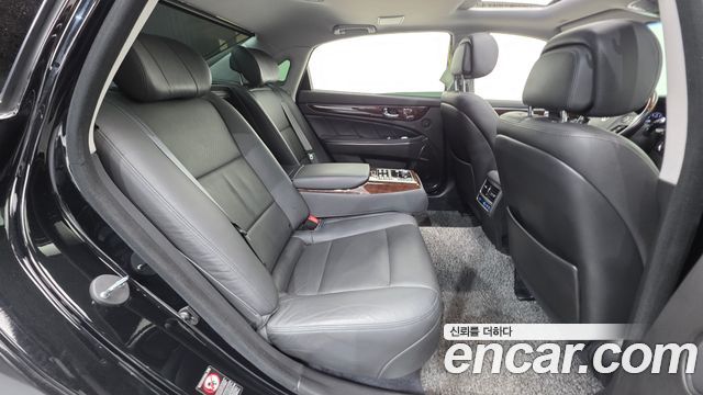 Hyundai Equus 2015 — photo 20