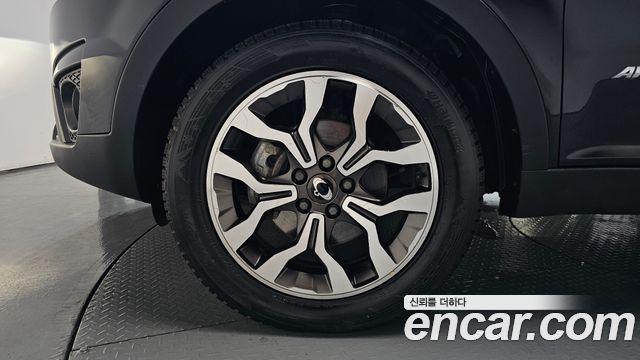 KG Mobility KORANDO 2016 — photo 5