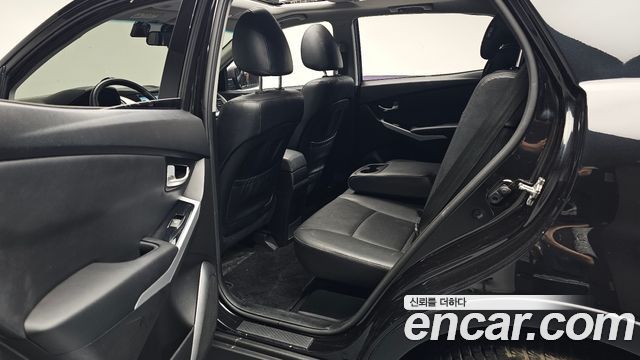 KG Mobility KORANDO 2016 — photo 17