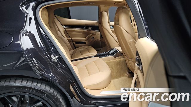 Porsche Panamera 2014 — photo 11