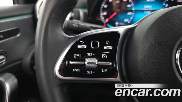 Mercedes-Benz A-Class 2021 — photo 22