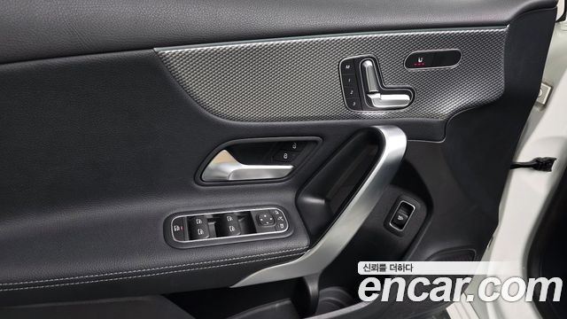 Mercedes-Benz A-Class 2021 — photo 24
