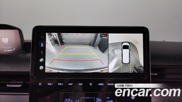 Hyundai Staria 2025 — photo 21