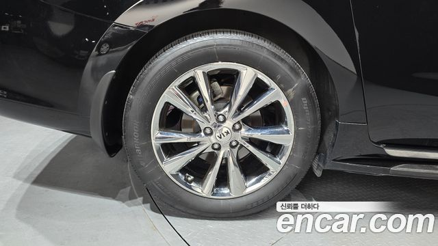 Kia Canival 2020 — photo 5