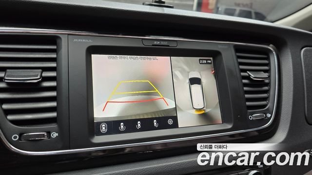 Kia Canival 2020 — photo 15