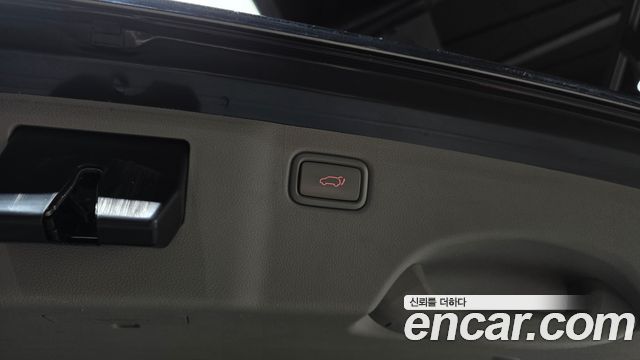 Kia Canival 2020 — photo 20