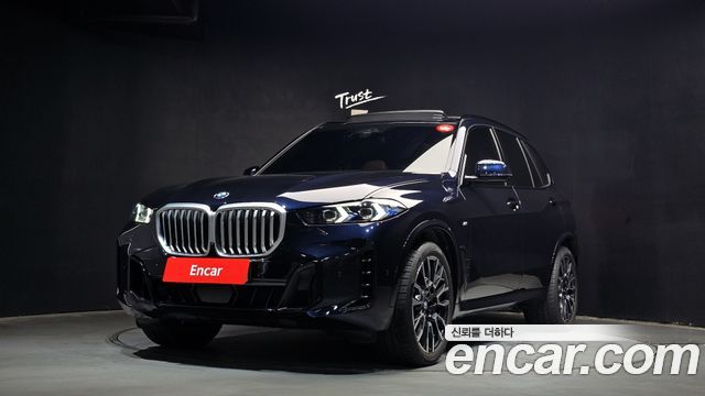 BMW X5 2025 — photo 1