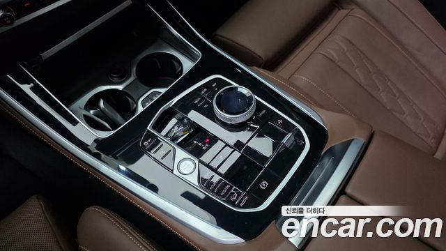 BMW X5 2025 — photo 12