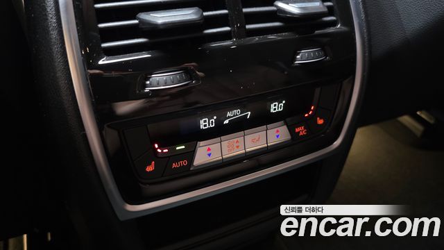 BMW X5 2025 — photo 27