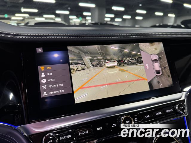 Bentley Continental 2023 — photo 9