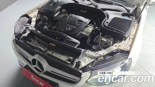 Mercedes-Benz GLC-Class 2019 — photo 6