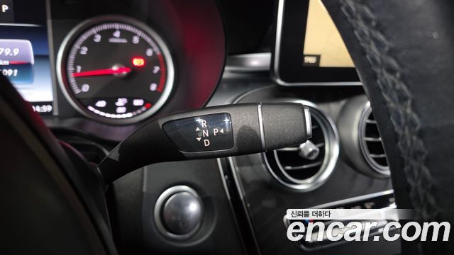 Mercedes-Benz GLC-Class 2019 — photo 12