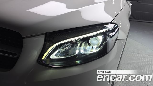 Mercedes-Benz GLC-Class 2019 — photo 8