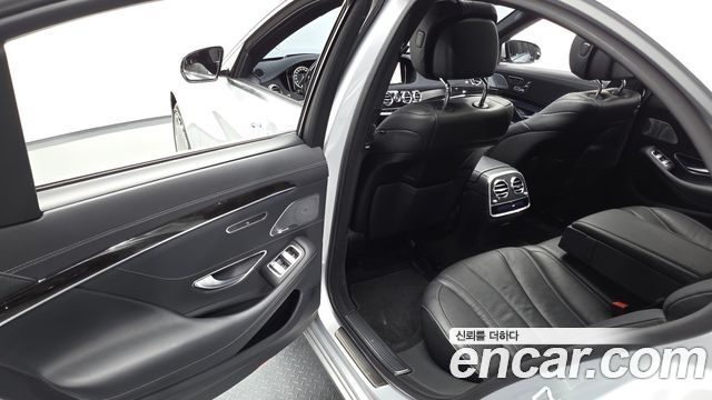 Mercedes-Benz S-Class 2016 — photo 11