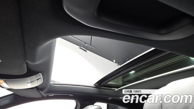 Mercedes-Benz S-Class 2016 — photo 17
