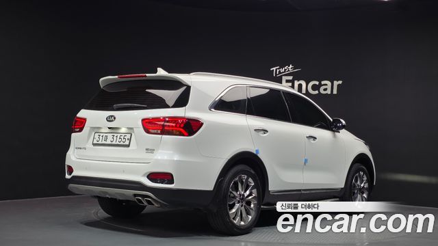 Kia Sorento 2018 — photo 2