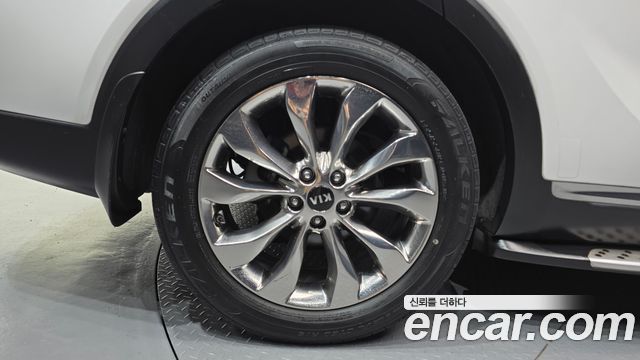Kia Sorento 2018 — photo 5