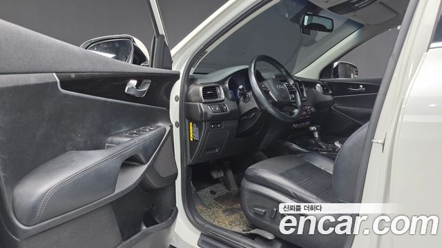 Kia Sorento 2018 — photo 10