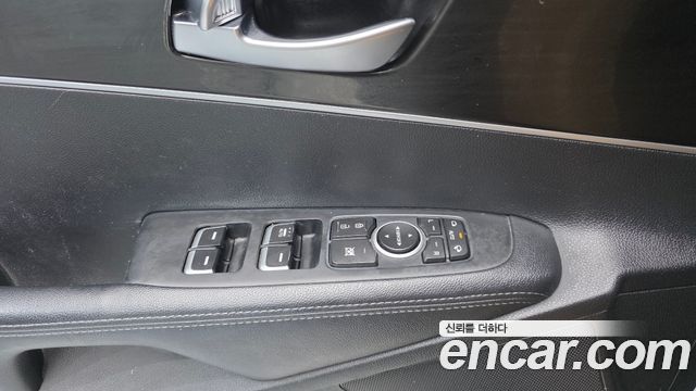 Kia Sorento 2018 — photo 11