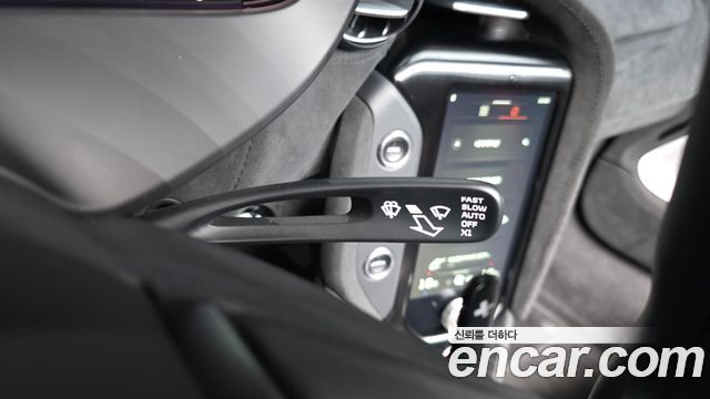 Mclaren 750S 2024 — photo 29