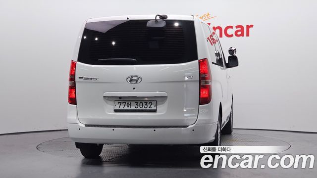 Hyundai Starex 2016 — photo 4