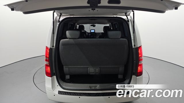 Hyundai Starex 2016 — photo 26
