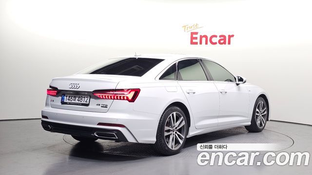Audi A6 2022 — photo 2