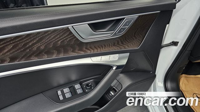 Audi A6 2022 — photo 19