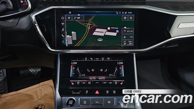 Audi A6 2022 — photo 25