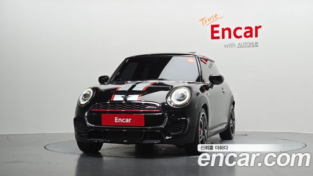Mini Cooper 2020 — photo 3