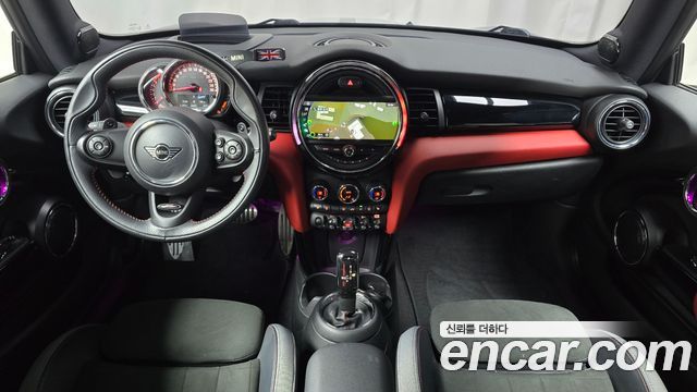 Mini Cooper 2020 — photo 10