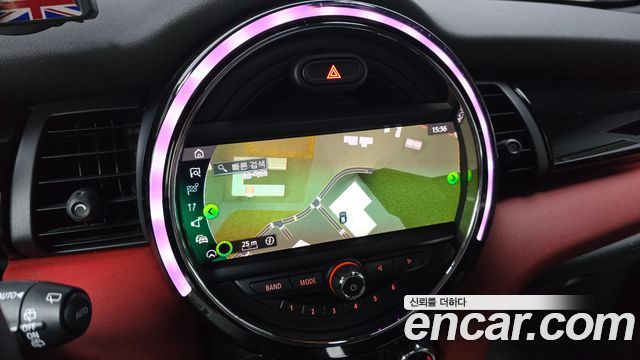 Mini Cooper 2020 — photo 19