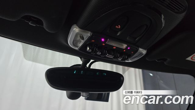 Mini Cooper 2020 — photo 25