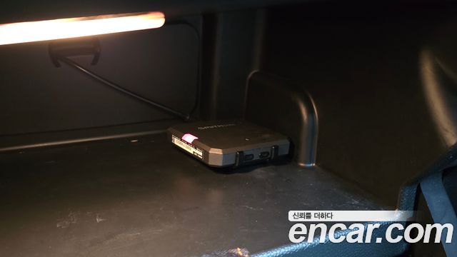 Mini Cooper 2020 — photo 32