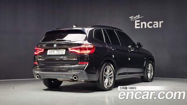 BMW X3 2018 — photo 2