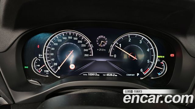 BMW X3 2018 — photo 11