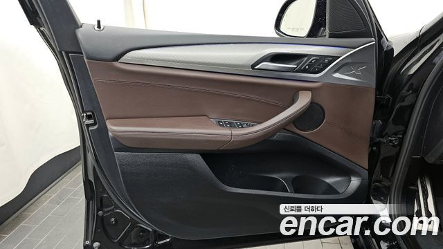 BMW X3 2018 — photo 14