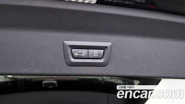 BMW X3 2018 — photo 33
