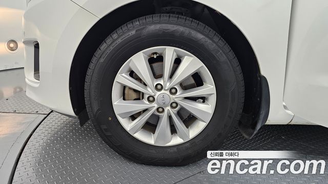 Kia Canival 2017 — photo 5