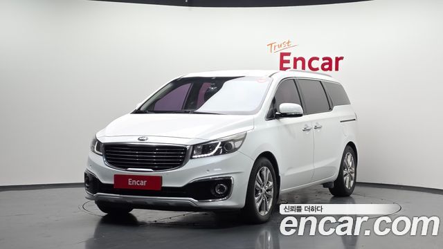 Kia Canival 2016 — photo 1