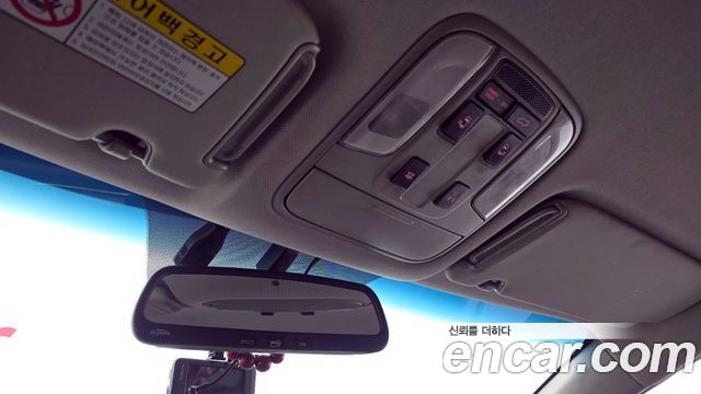 Kia Canival 2016 — photo 19