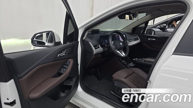 BMW 2-Series 2025 — photo 13