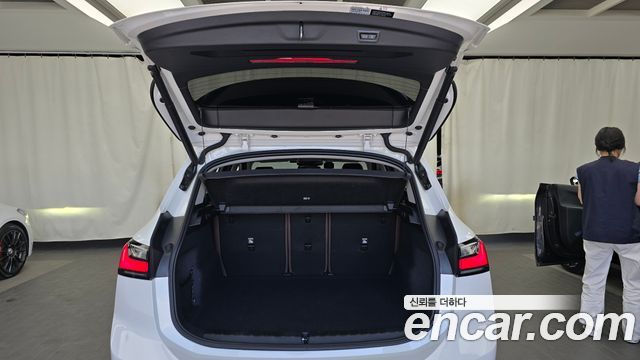BMW 2-Series 2025 — photo 26