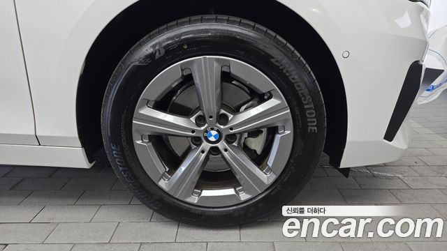 BMW 2-Series 2025 — photo 7