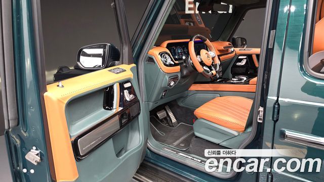 Mercedes-Benz G-Class 2020 — photo 13