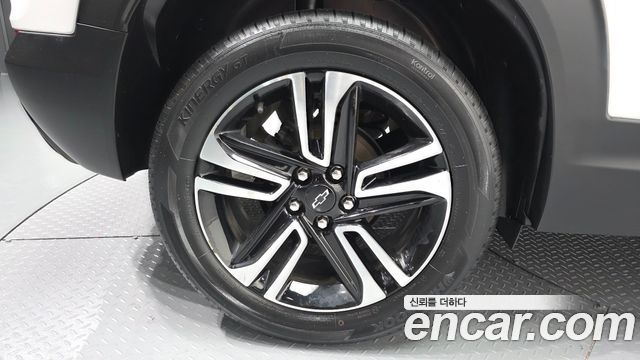 Chevrolet Korea Trailblazer 2022 — photo 5
